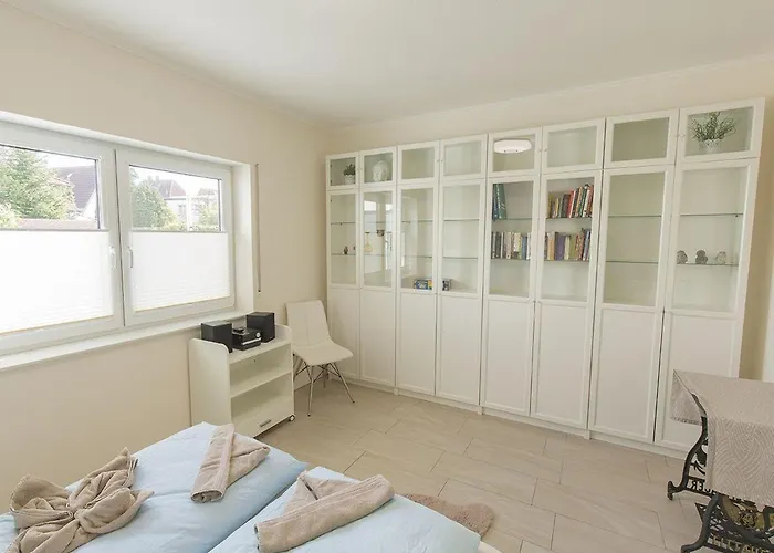 Barbara, Vermittlung Nordsee 펜션 바르엘